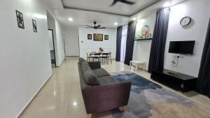 DLisha Homestay ChanglunBukit Kayu HitamSintok