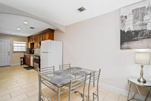 Opulent, Luxurious & Modern APT 7 Min From TX Med Center