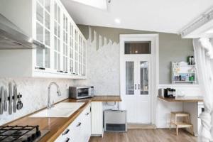 The East-Redfern Mansion on Chelsea