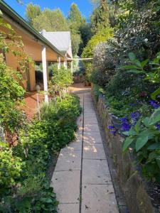 Wonga - A secluded oasis in the heart of Parkes