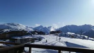 APPARTEMENT 1 Chambre 5 Personnes L'OURS BLANC à L'ALPE D'HUEZ - Villard-Reculas