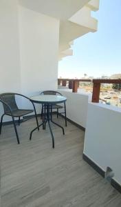 Turquesa 4th by CASAS COCODRILO