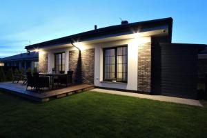 Vila Katalėja Jūsų komfortiškam poilsiui prie jūros!