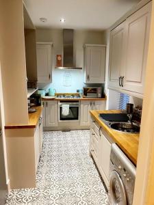 THE MEWS, Millfields Private development & concierge