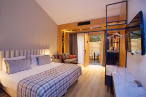 Double Room with Garden View room in Dosso Dossi Hotels Laleli