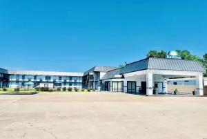 伯利森戴斯酒店 - Joshua