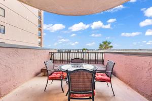 Palms Resort Getaway