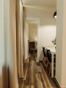 BLACKHAUS FAMILY AND FRIENDS DELUXE APARTMENT