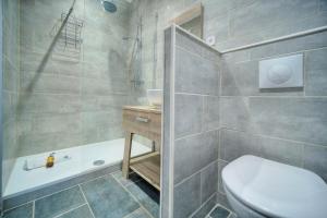 Upstays Carré d Or 70m Apartment