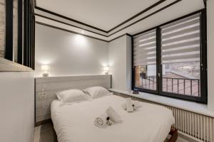 Chaleureux plein centre ville et proche du Lac