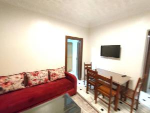 City Centre Apartment - New Deco