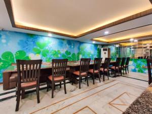 WEST COTTAS HOTEL -- Couples, Family, Corporate Favorite in Heart of Jalandhar