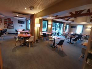 Hotels Logis, Hotel Au Chene Vert, Saint-Brieuc Nord : photos des chambres