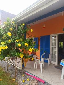 Casa a 50m praia da Pinheira configuravel de 1 ate 8 pessoas