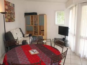 Maisons de vacances Maison Torreilles, 3 pieces, 6 personnes - FR-1-530-27 : photos des chambres