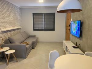 Apto térreo novo 2 Dorm - próximo ao Centro