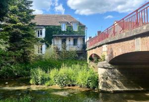 B&B / Chambres d'hotes Au fil de L'Ouanne : photos des chambres