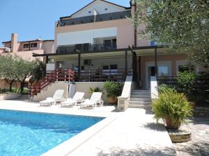 Apartman IV ( 2 + 2 )