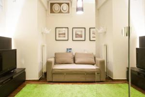 Acropolis Steps, City Apartment