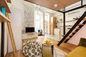 Stylish and smart apartment in the center