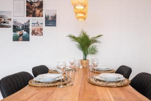 Moderne 2-Zimmer-Wohnung mit atemberaubender Skyline Aussicht auf Frankfurt!