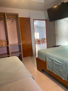 CASA DE PLAYA ROCKY CAY BAY