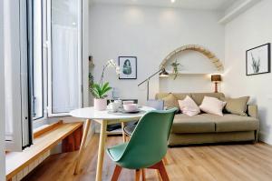 YCH-Delizioso appartamento con giardino vicino al Vaticano