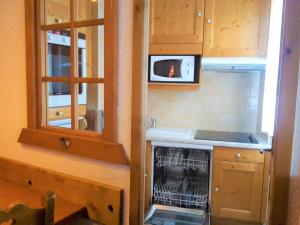 Charmant 2 pièces, centre, 5 pers. avec balcon, quartier La Croisette, Les Belleville - FR-1-574-9