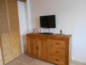 Appartement 6 pers, skis aux pieds, animaux admis - FR-1-574-37