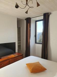 Maisons de vacances Sejournez au coeur du Perigord - La P'tite Maison, gite de charme a Carlux, pres de Sarlat : photos des chambres
