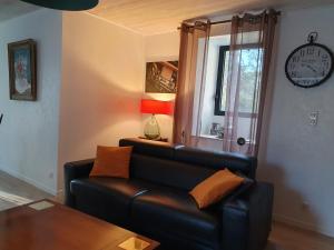 Maisons de vacances Sejournez au coeur du Perigord - La P'tite Maison, gite de charme a Carlux, pres de Sarlat : photos des chambres