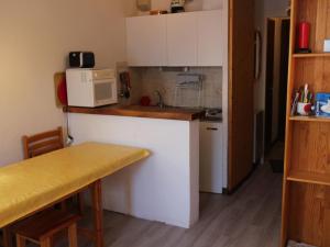 Appartements Studio Valfrejus, 1 piece, 4 personnes - FR-1-265-323 : photos des chambres