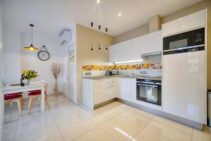 Elégant 2 pièces TERRASSE, CARLTON MARTINEZ- Proche CROISETTE A1B238