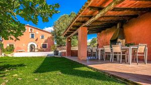 Catalunya Casas Country Chateau for 22 persons - close to Sitges!