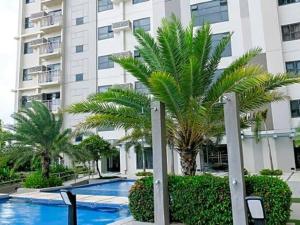 Horizon 101 A11 Near Robinson Mango Mall Square Bar+ Free Netflix