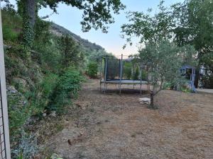 Maisons de vacances Le charme d'un pigeonnier provencal avec piscine : photos des chambres