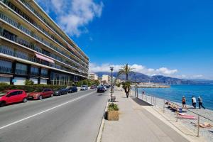 Appartements French Riviera: Seafront apt & pool near Monaco : photos des chambres