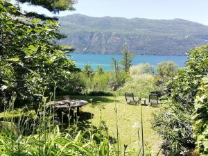 Appartements Meuble avec jardin au bord lac du Bourget : photos des chambres