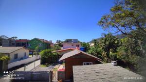 RECANTO DA GRETA- 5 min a pé da praia - Uma suíte exclusiva e um quarto aconchegante - A melhor GUEST HOUSE do sul da ilha de Floripa