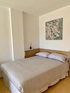 Estudio soleado y bien ubicado