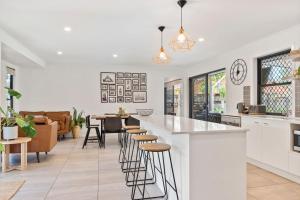 4 bedroom gem with air conditioning, a great outdoor area including pool and you can bring a small dog.