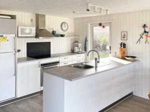 Seaside Retreat in Varbjerg-By Traum
