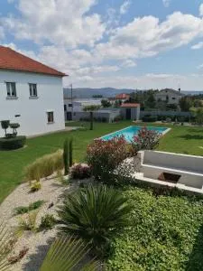 Casa D'Avó Bina Alojamento Local - Deocriste