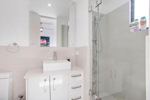 2 Welcome To Windsor 2br 2ba Pkg