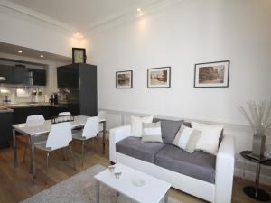 Magnifique T2 avec Wifi en centre, 1 chambre, 3 étoiles - FR-1-608-85