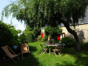 Maisons de vacances Quaint Breton holiday home in an idyllic location near the coast, Beuzec-Cap Sizun : photos des chambres