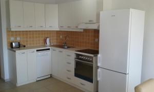 Two-Bedroom Comfort Apartment room in Oro Apartments