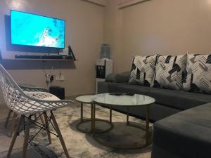 South B,Modern Affordable 1 bedroom with City View, and Free Secure Parking