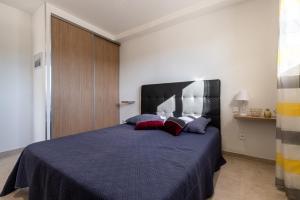 Afa proche Ajaccio, magnifique villa avec piscine privée 8 personnes