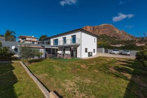 Maisons de vacances Ajaccio, magnifique villa avec piscine privee 8 personnes : photos des chambres